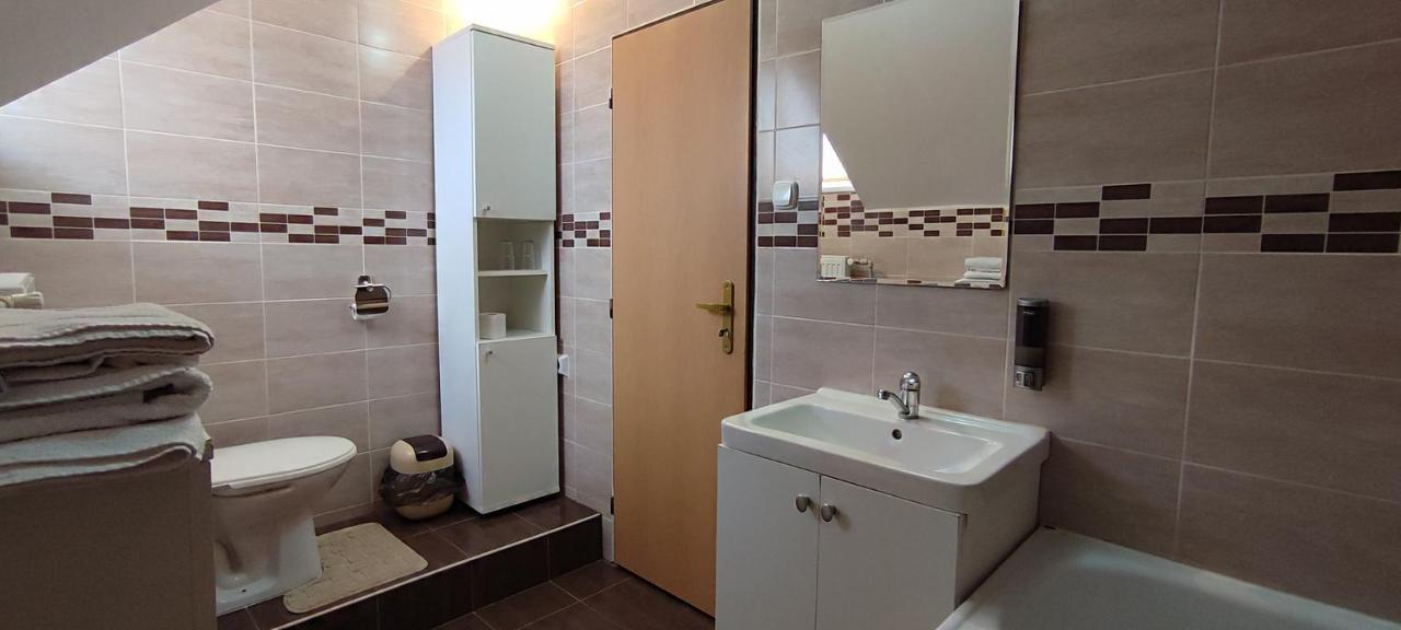 Penzion Veperec Hokovce Extérieur photo